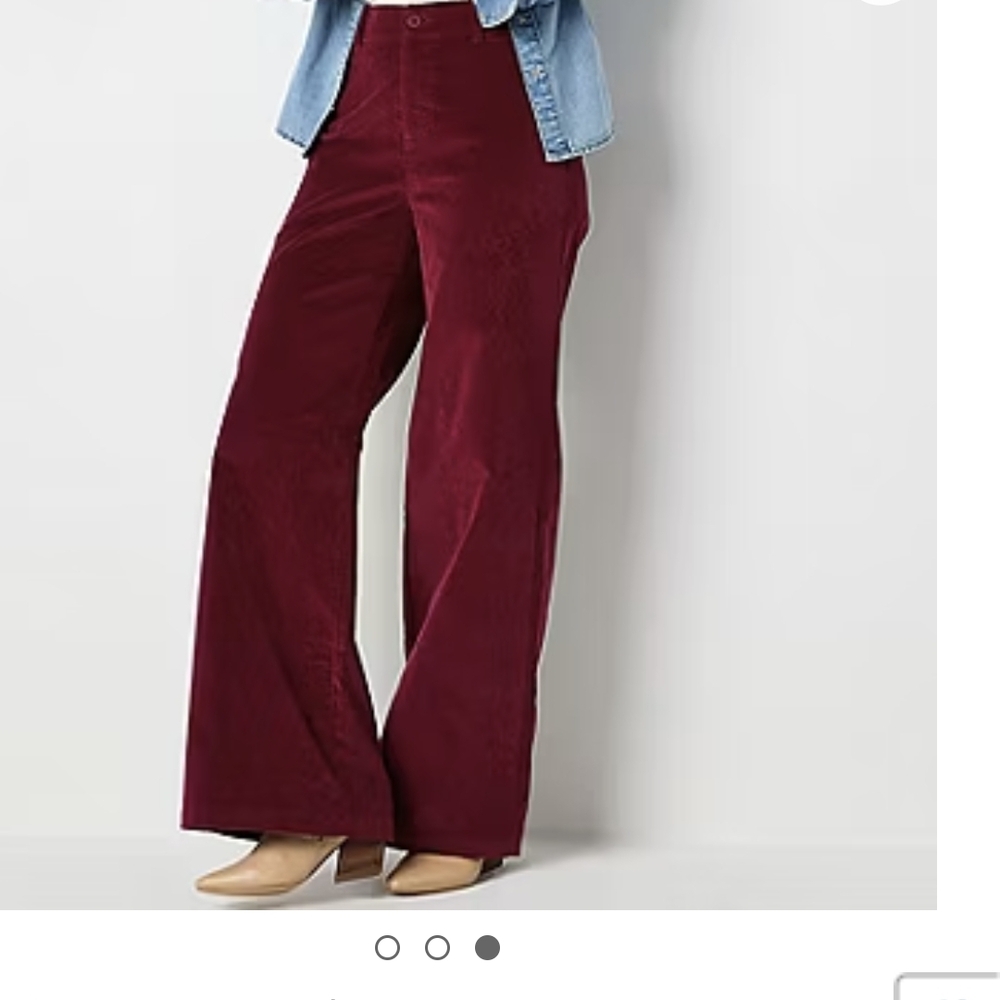 Liz Claiborne Wide Leg Corduroy Pants in Burgundy
